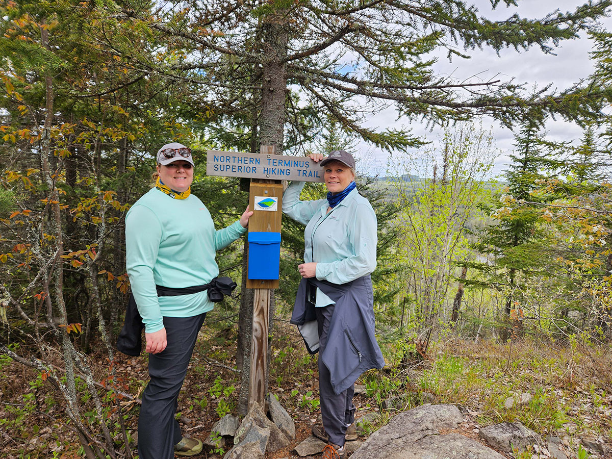 Image of two people on the Superior Hiking Trail.